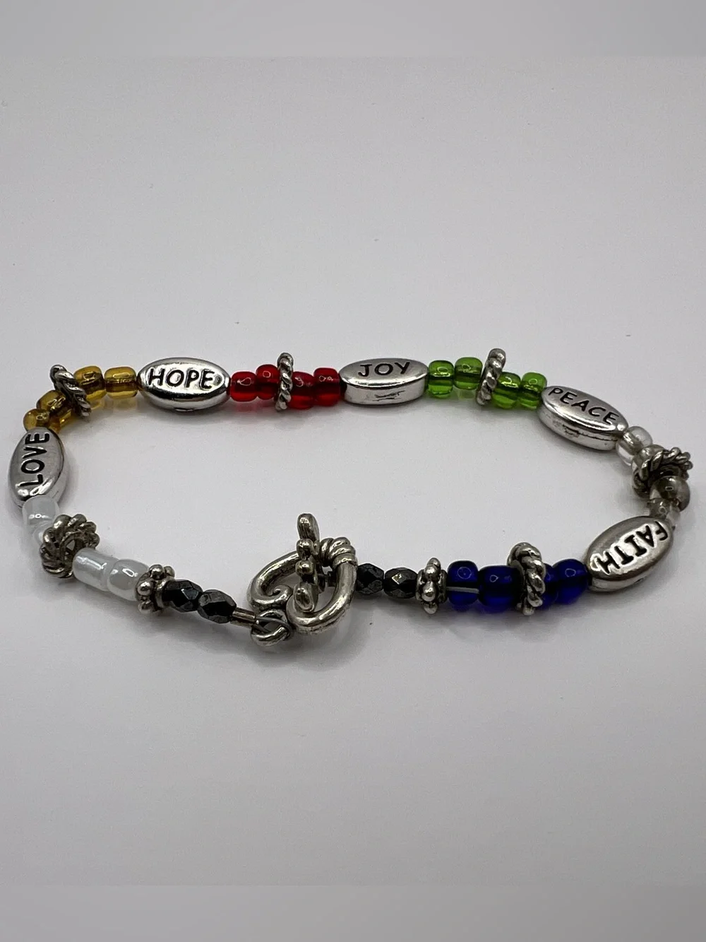 Vintage Faith Hope Love Peace Joy Word Charm Bracelet Silvertone Rainbow
